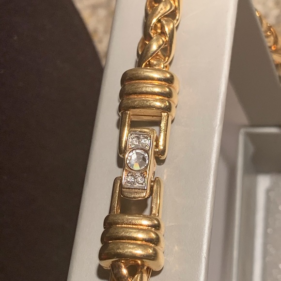 ♥️SWAROVSKI CHAIN NECKLACE GARNET CRYSTAL PENDANT✨ - Picture 12 of 15